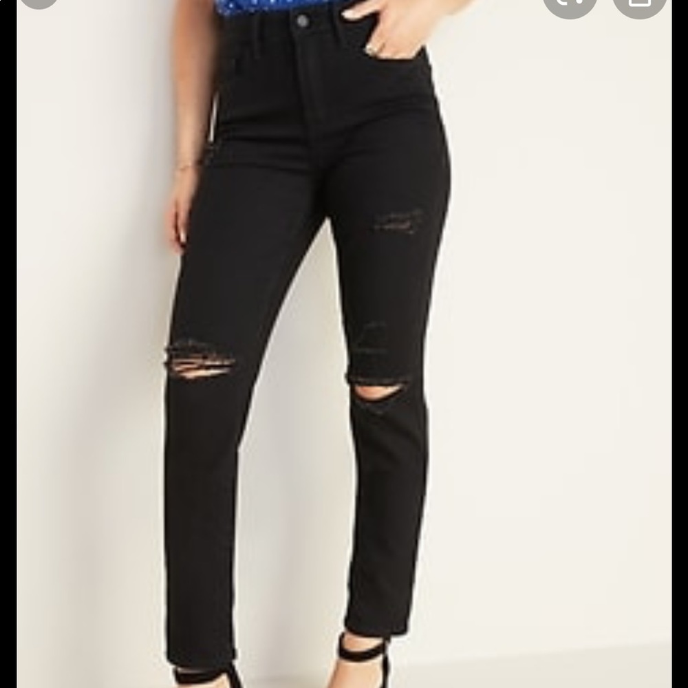 Black distressed jegging